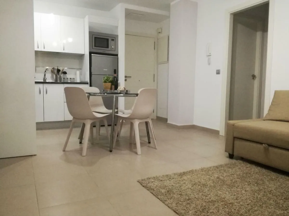 Janias Alcala Apartment